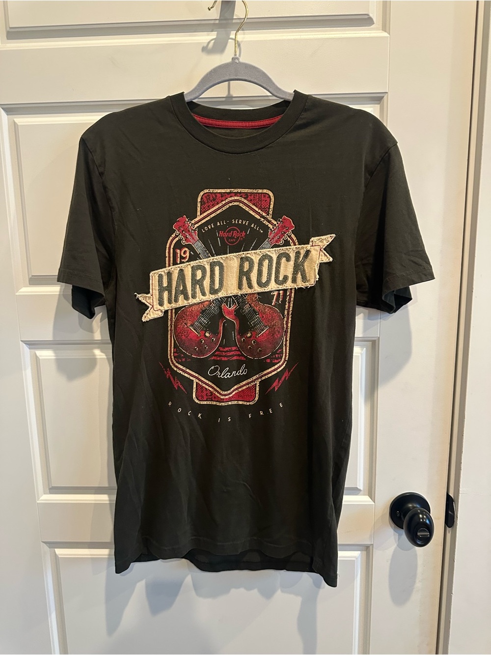 Hard Rock Hotel Orlando Twin Guitar Applique T-Shirt